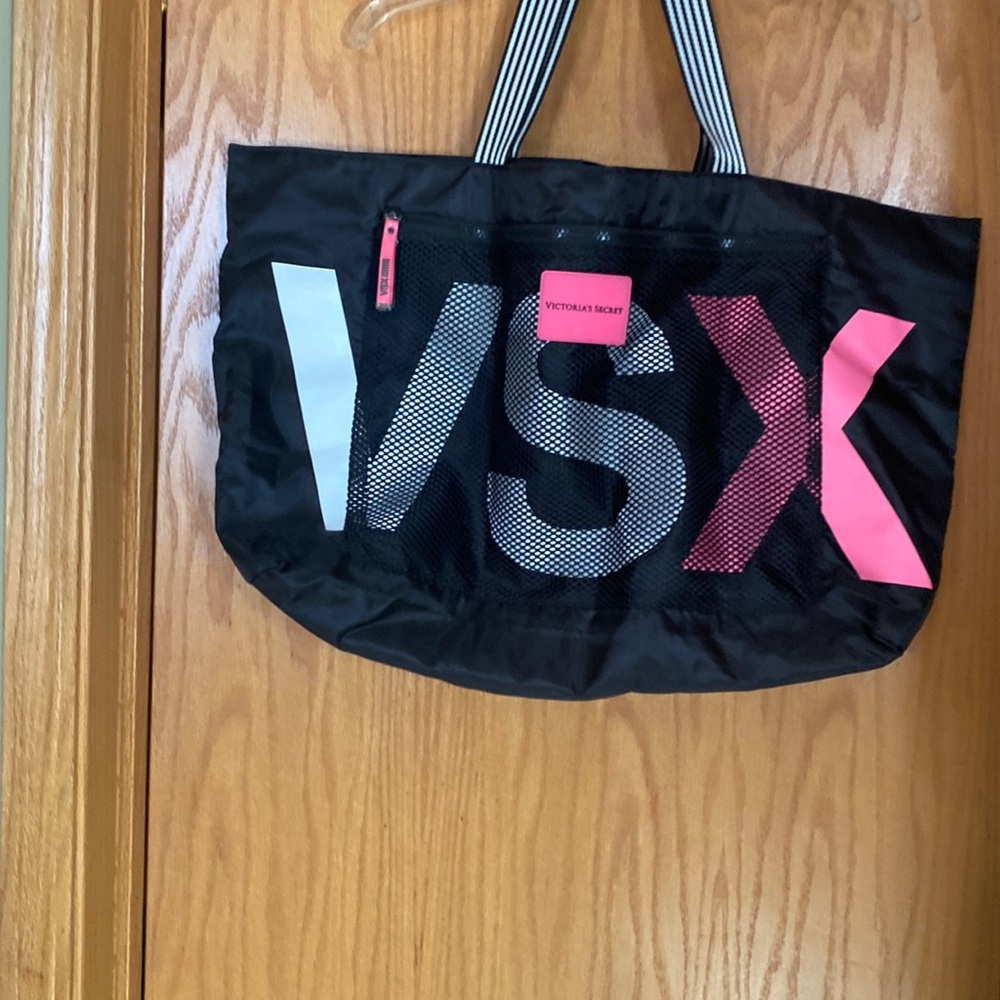 Nylon travel bag/weekender